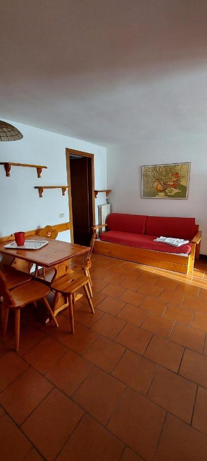 Cervinia Due Aparthotel Бройл-Червиня Екстериор снимка