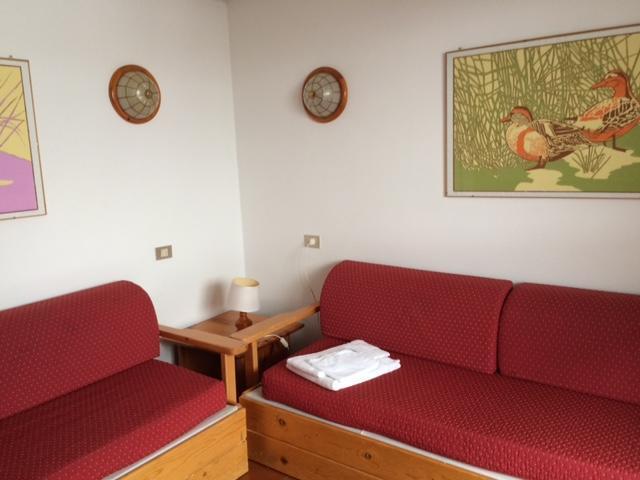 Cervinia Due Aparthotel Бройл-Червиня Екстериор снимка